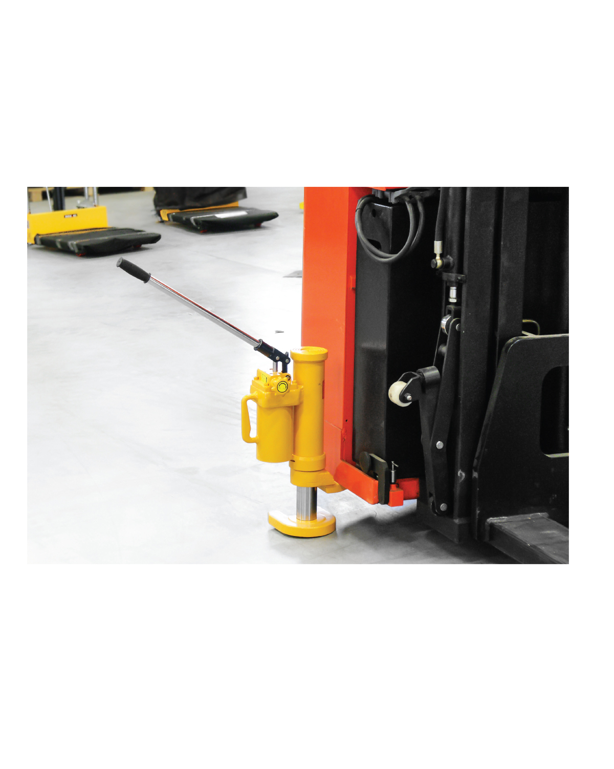 Hydraulic Univesal Jack, Capacity 10 ton